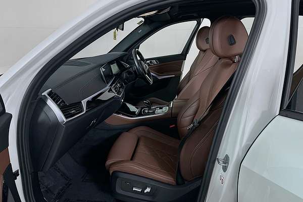 2023 BMW X5 xDRIVE30d M SPORT G05