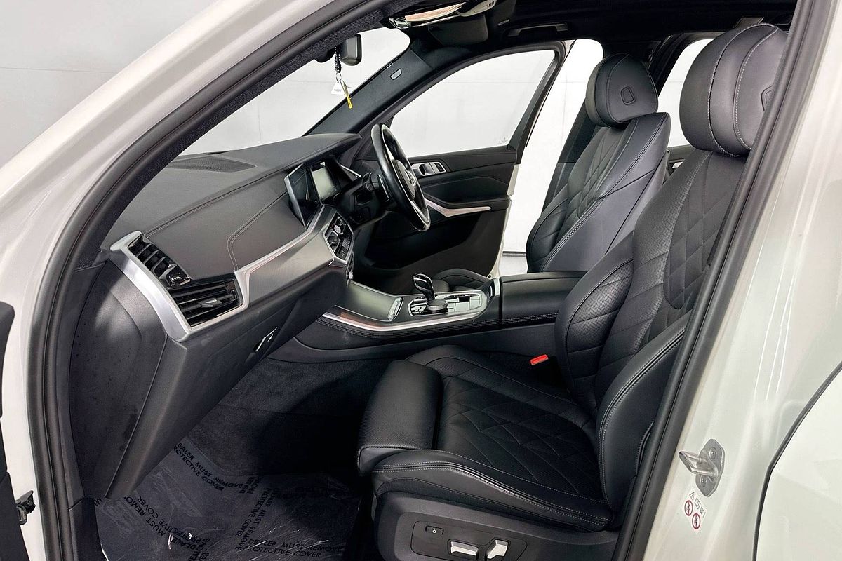 2023 BMW X5 xDRIVE30d M SPORT G05