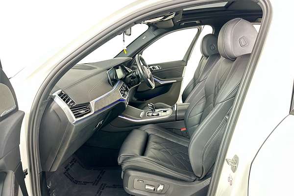 2023 BMW X5 xDRIVE30d M SPORT G05