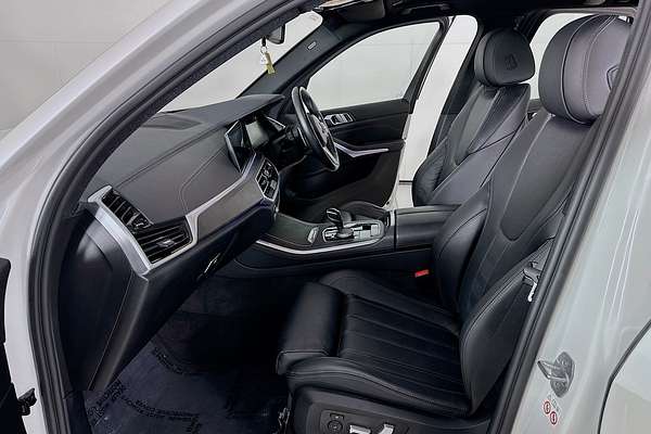 2022 BMW X5 xDRIVE30d M SPORT G05