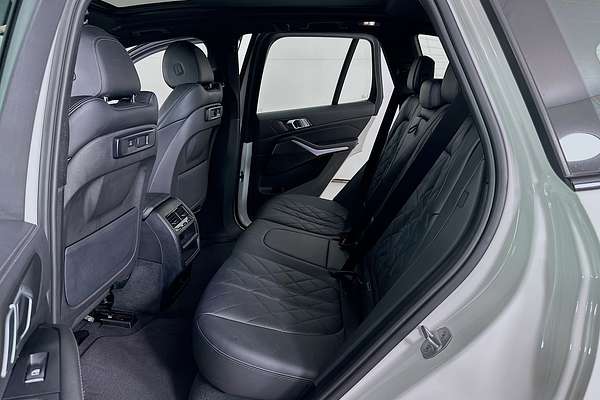 2023 BMW X5 xDRIVE30d M SPORT G05
