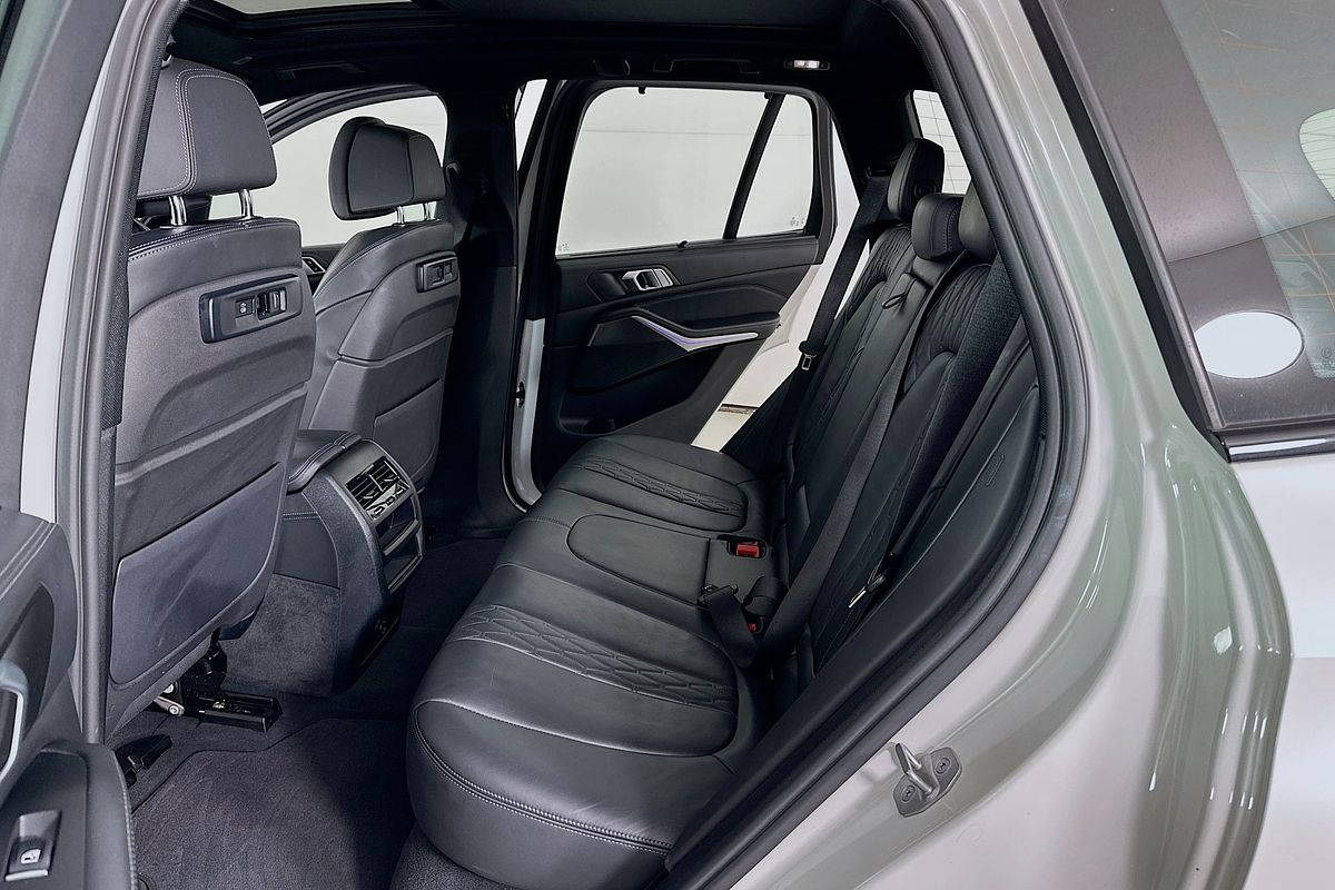 2023 BMW X5 xDRIVE30d M SPORT G05