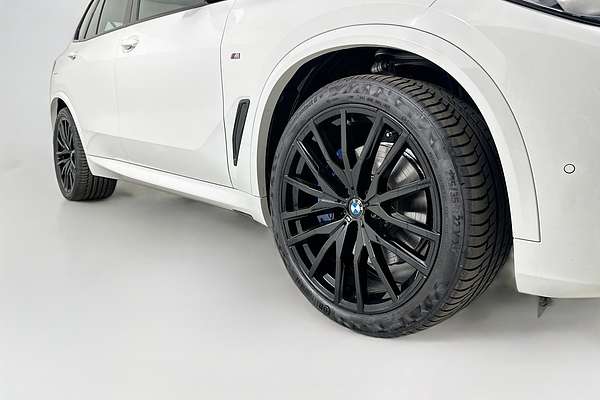 2023 BMW X5 xDRIVE30d M SPORT G05