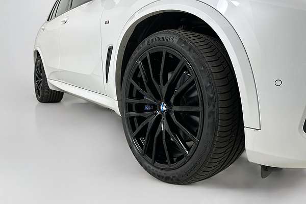 2023 BMW X5 xDRIVE30d M SPORT G05