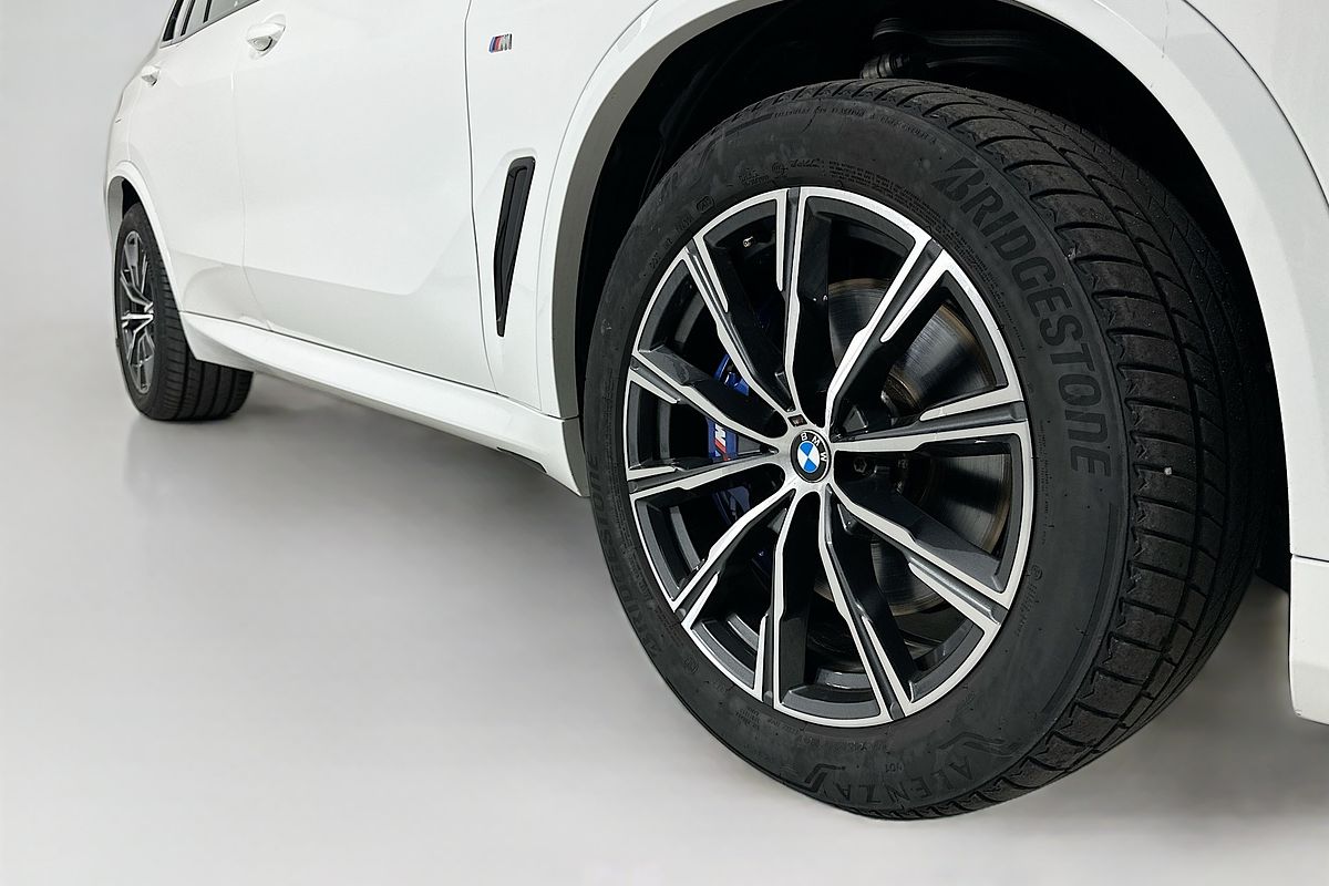 2023 BMW X5 xDRIVE30d M SPORT G05