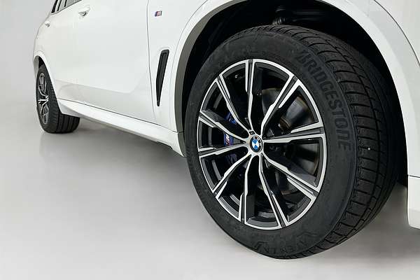 2023 BMW X5 xDRIVE30d M SPORT G05