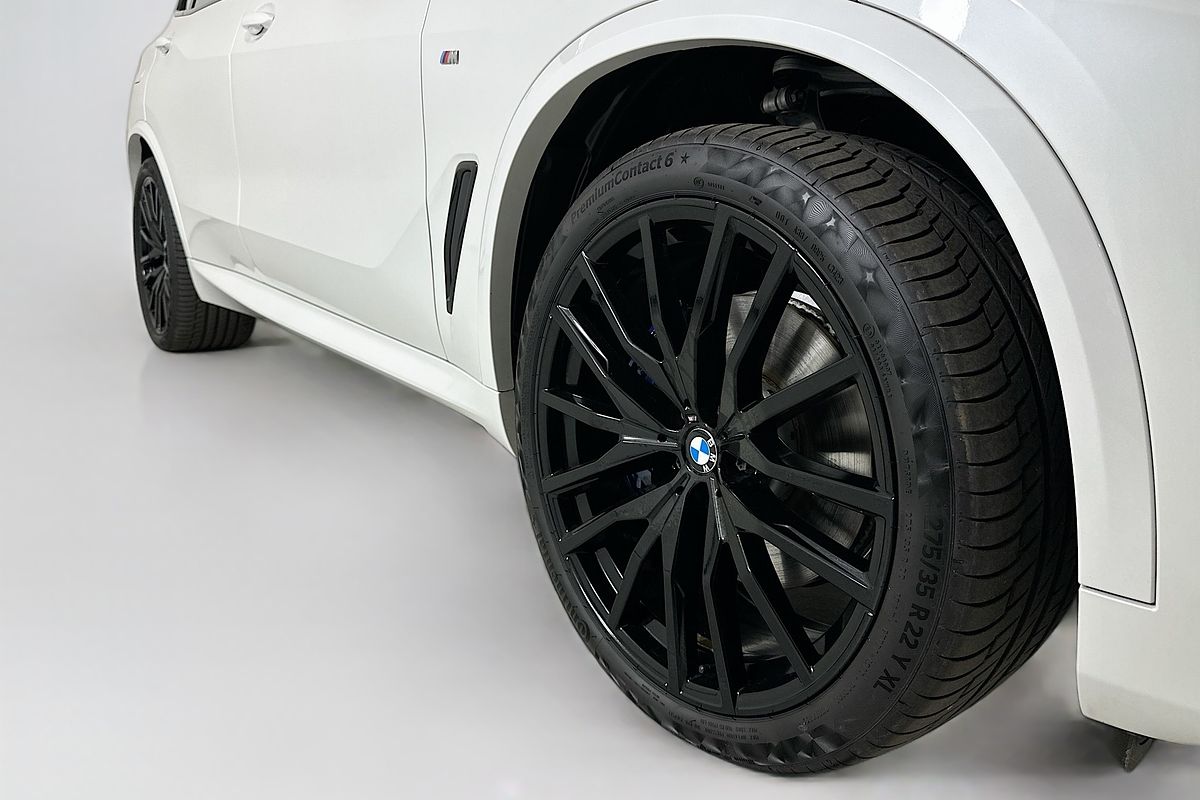 2022 BMW X5 xDRIVE30d M SPORT G05