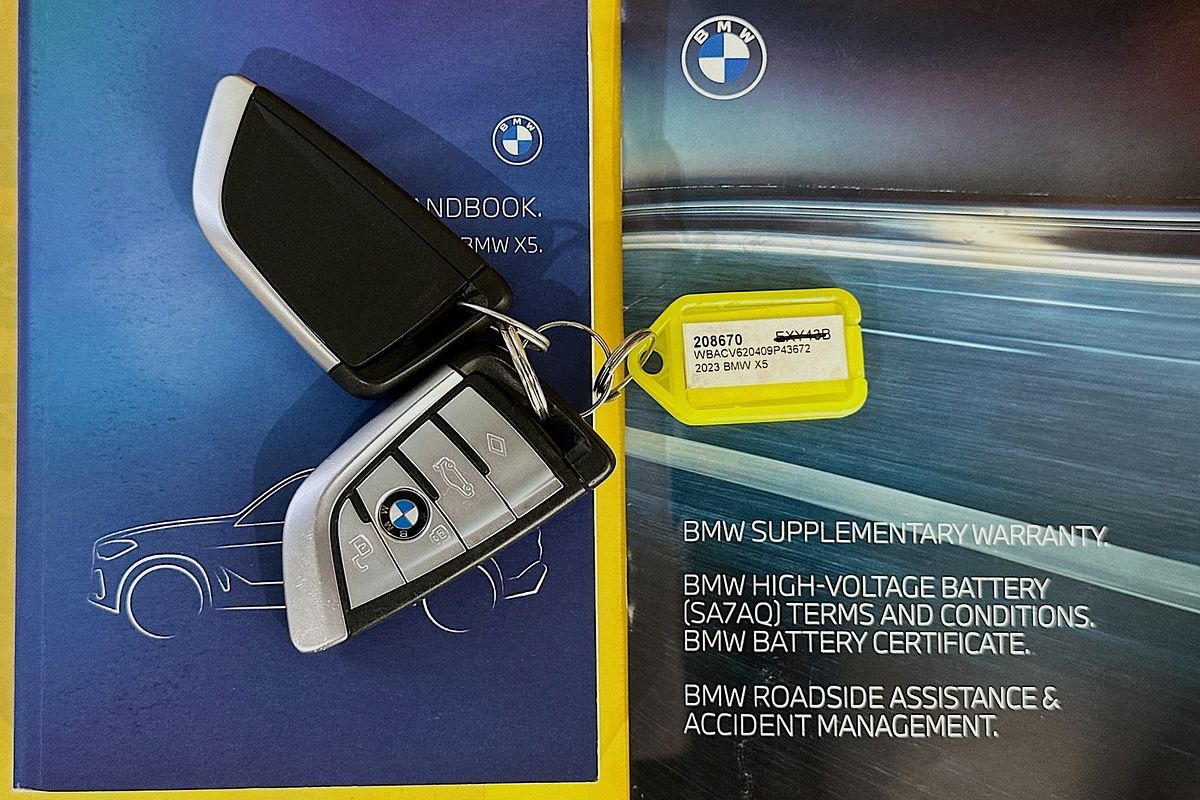 2023 BMW X5 xDRIVE30d M SPORT G05