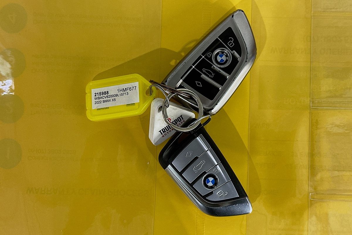 2022 BMW X5 xDRIVE30d M SPORT G05
