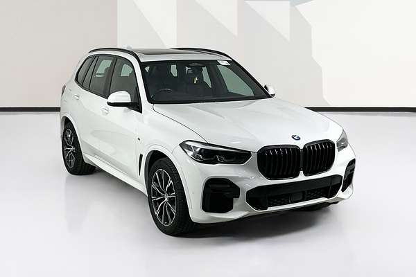 2023 BMW X5 xDRIVE30d M SPORT G05