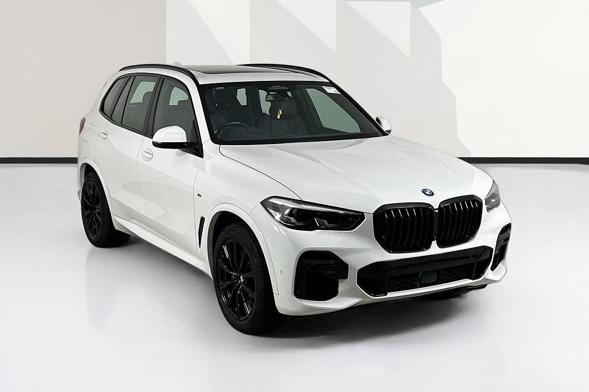 2023 BMW X5 xDRIVE30d M SPORT G05