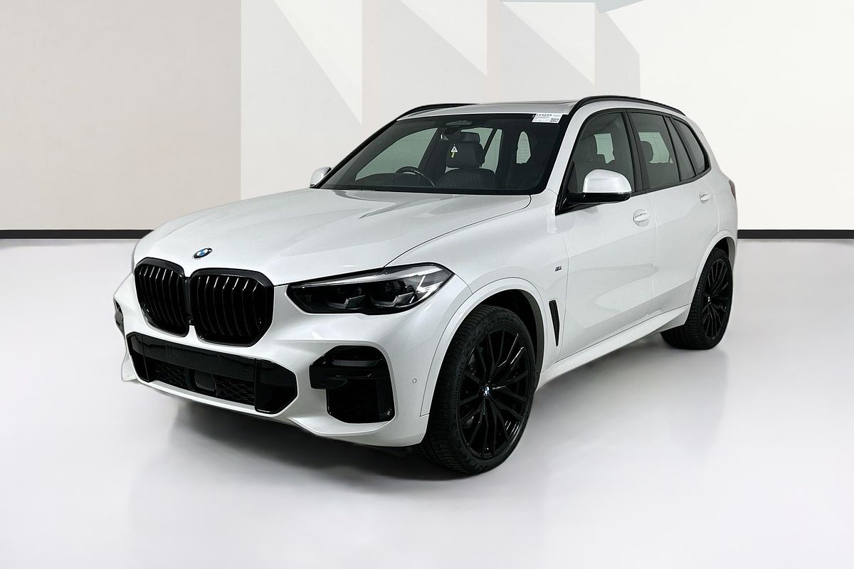 2023 BMW X5 xDRIVE30d M SPORT G05
