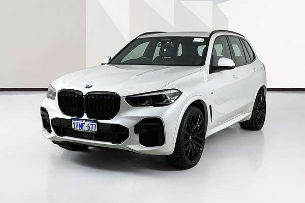 2022 BMW X5 xDRIVE30d M SPORT G05
