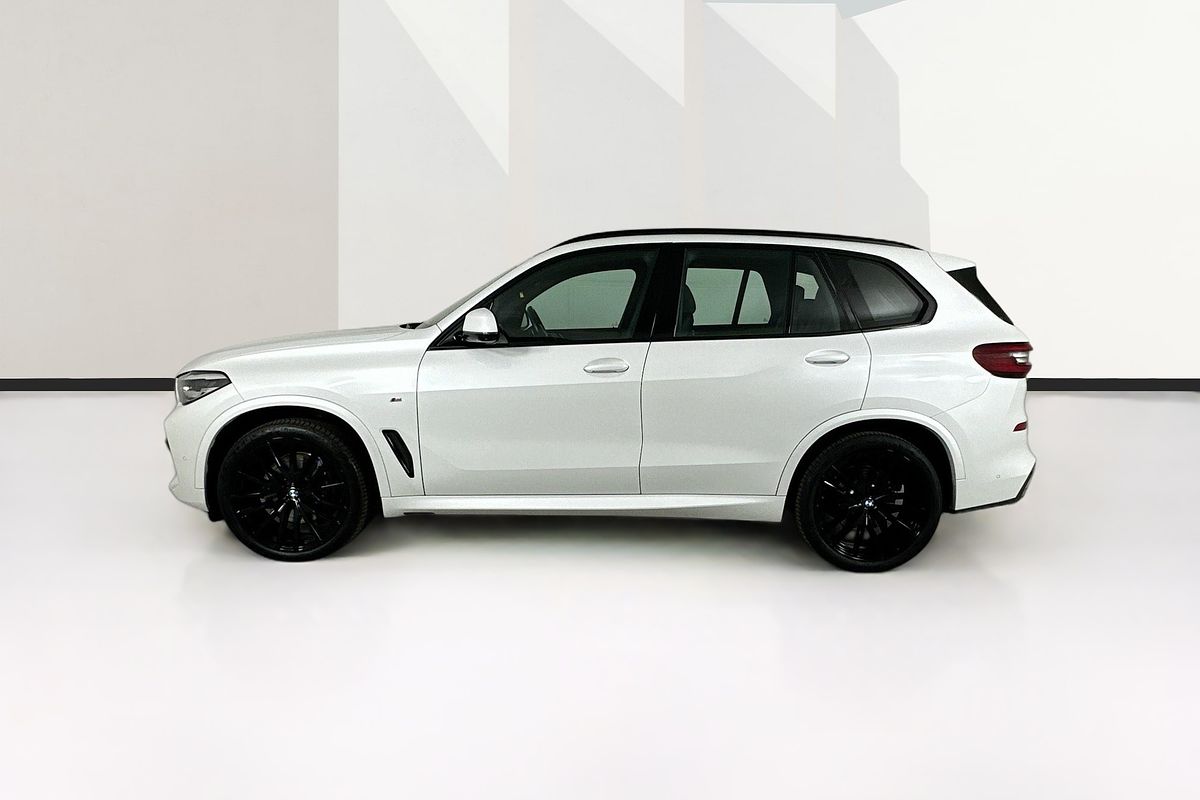 2022 BMW X5 xDRIVE30d M SPORT G05
