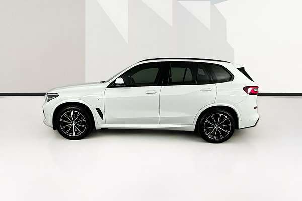 2024 BMW X5 xDRIVE40i M SPORT G05
