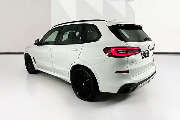 2023 BMW X5 xDRIVE30d M SPORT G05