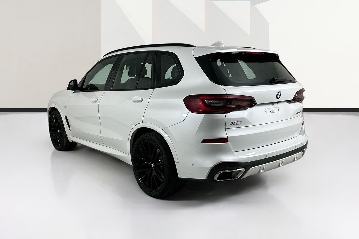 2023 BMW X5 xDRIVE30d M SPORT G05