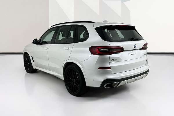 2023 BMW X5 xDRIVE30d M SPORT G05