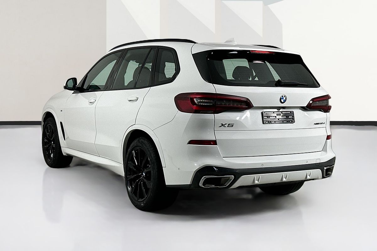 2023 BMW X5 xDRIVE30d M SPORT G05