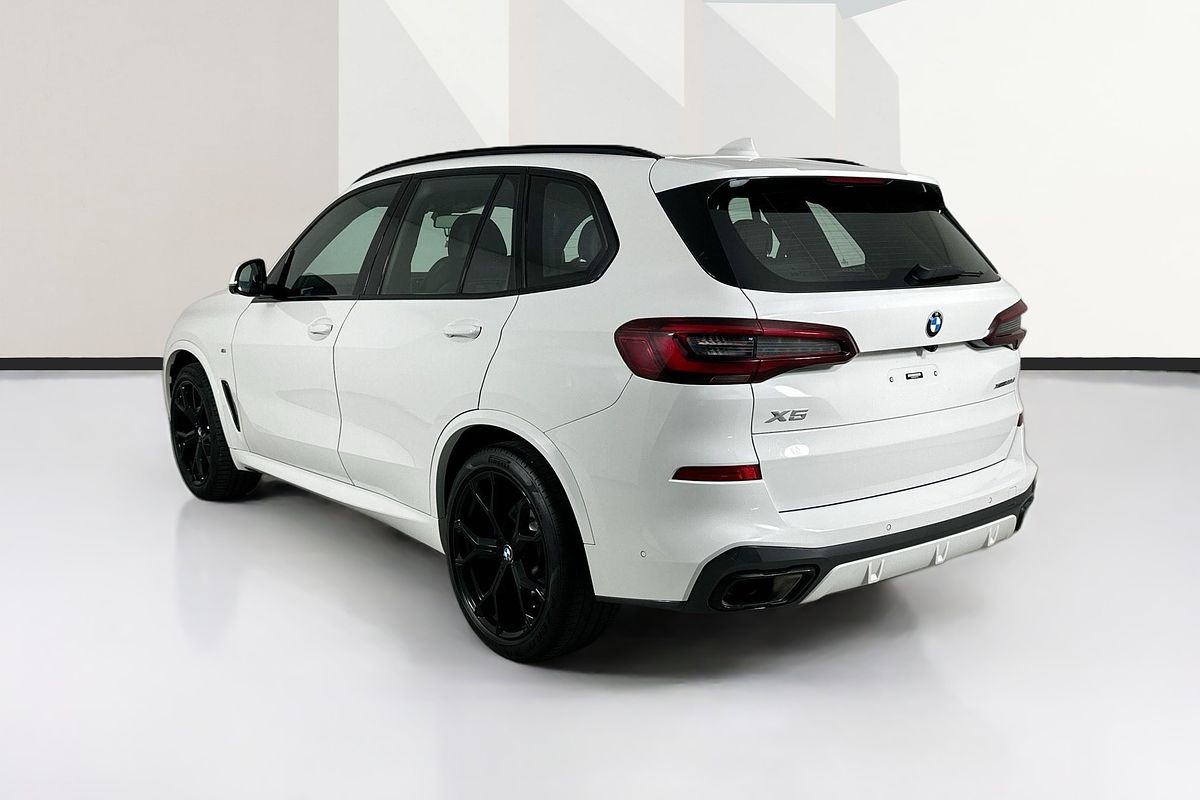 2023 BMW X5 xDRIVE30d M SPORT G05