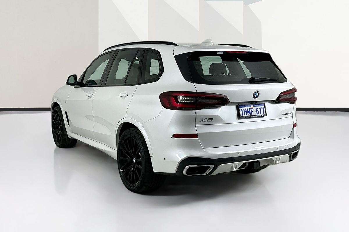 2022 BMW X5 xDRIVE30d M SPORT G05