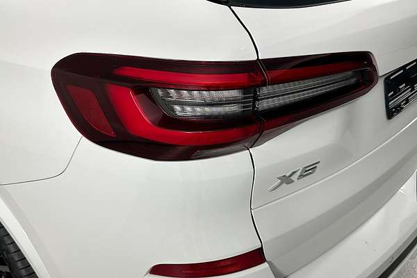 2023 BMW X5 xDRIVE30d M SPORT G05