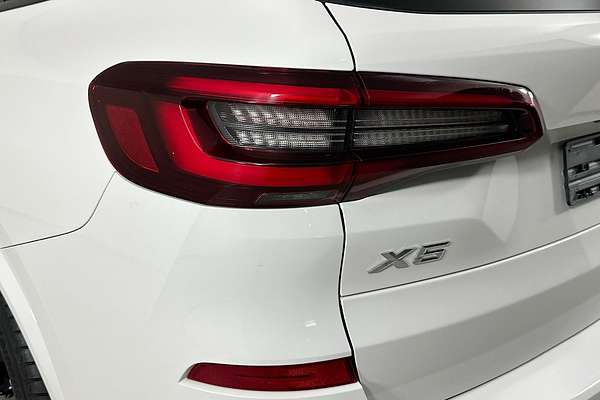 2023 BMW X5 xDrive30d M Sport G05