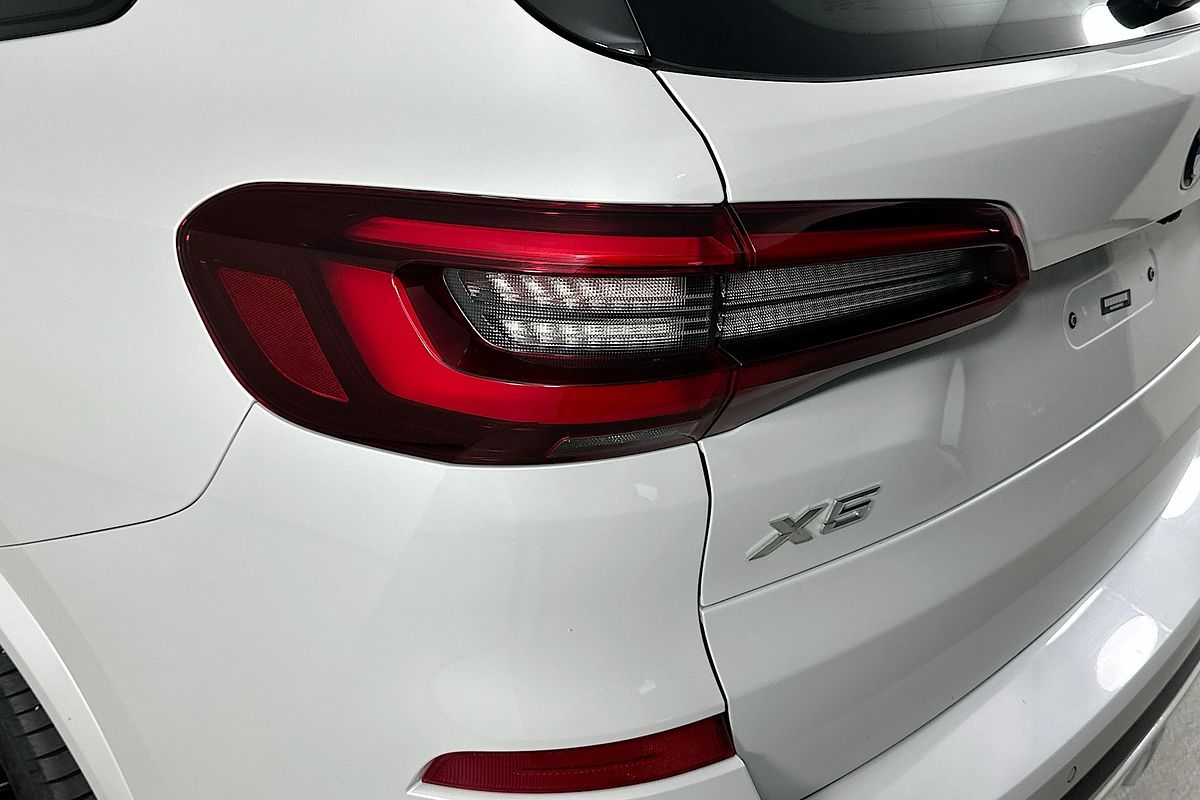 2023 BMW X5 xDRIVE30d M SPORT G05