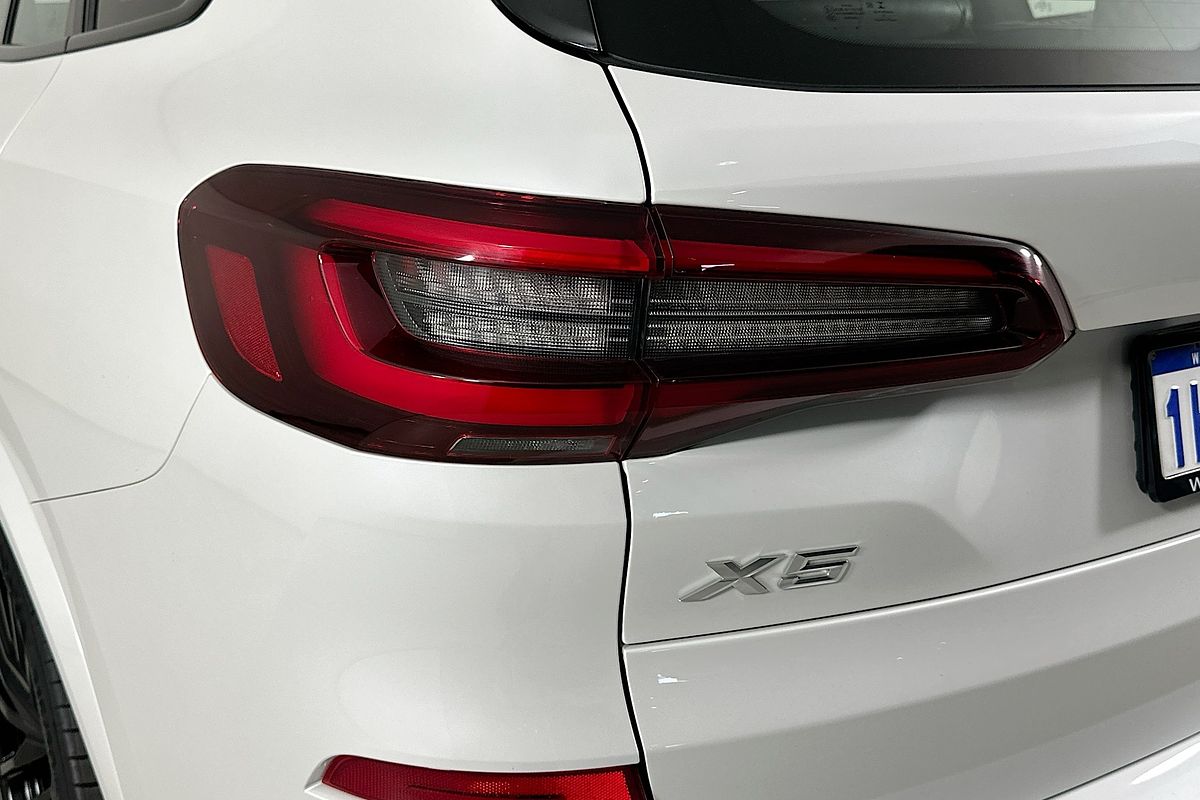 2022 BMW X5 xDRIVE30d M SPORT G05