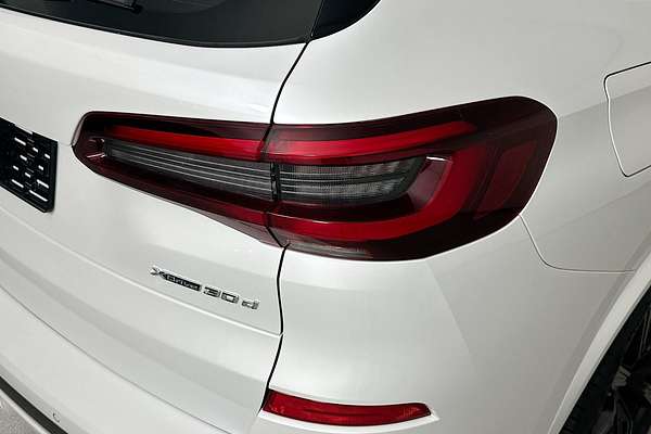 2023 BMW X5 xDRIVE30d M SPORT G05