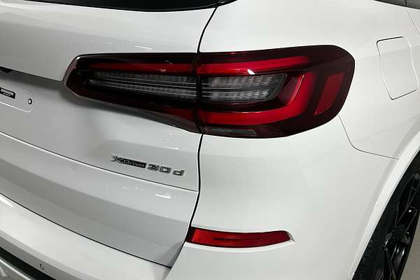 2023 BMW X5 xDRIVE30d M SPORT G05