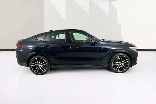 2020 BMW X6 xDRIVE40i M SPORT G06