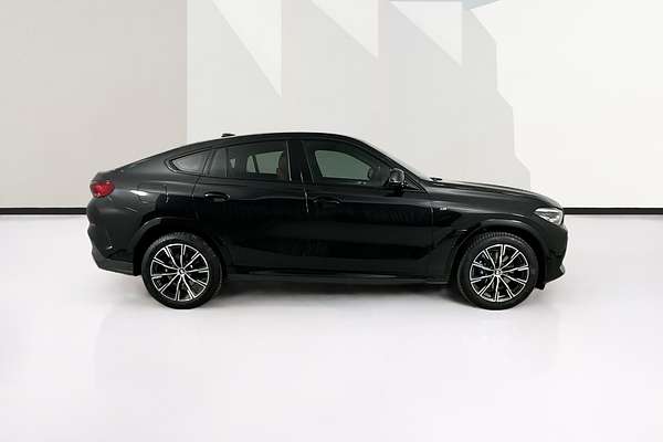 2022 BMW X6 xDRIVE30d M SPORT G06
