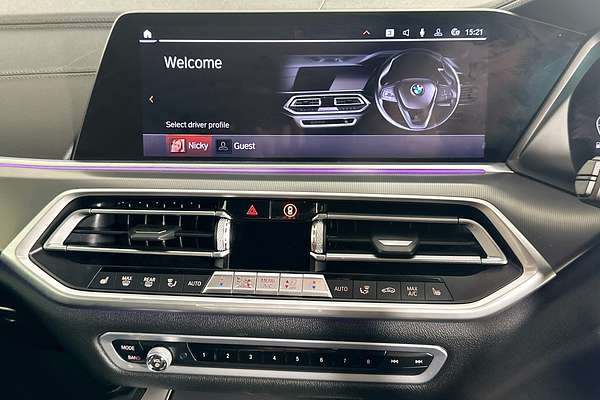 2020 BMW X6 xDRIVE40i M SPORT G06