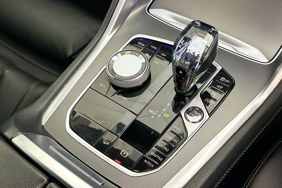 2020 BMW X6 xDRIVE40i M SPORT G06