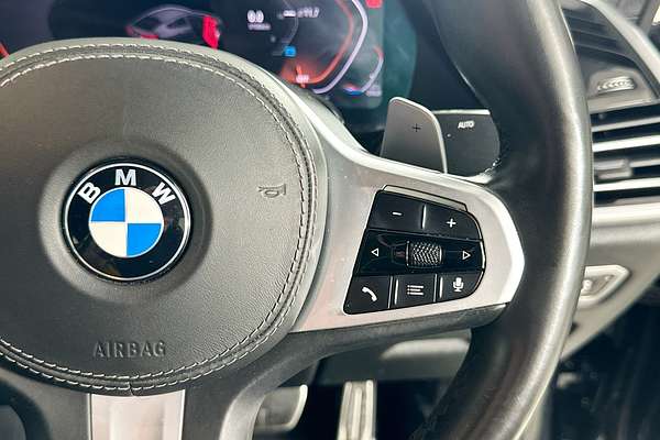 2020 BMW X6 xDRIVE40i M SPORT G06