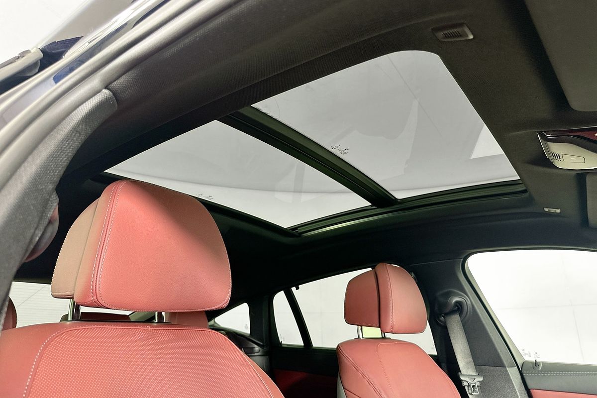 2020 BMW X6 M50i G06