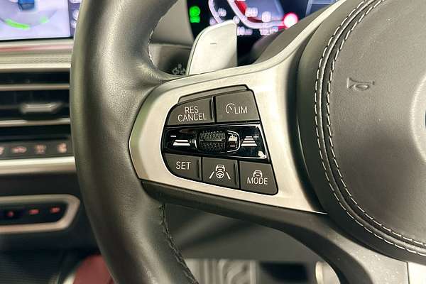 2020 BMW X6 M50i G06