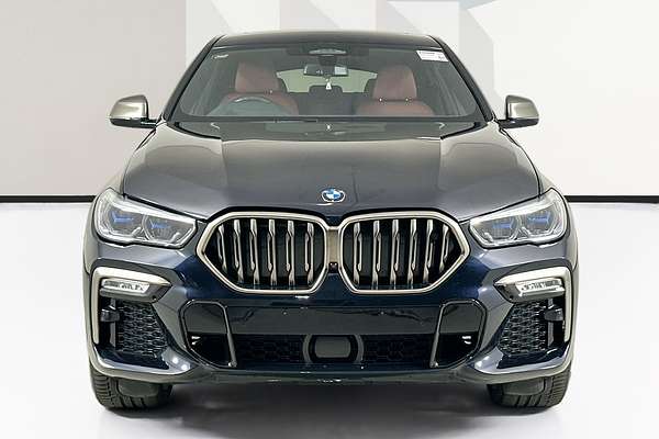 2020 BMW X6 M50i G06