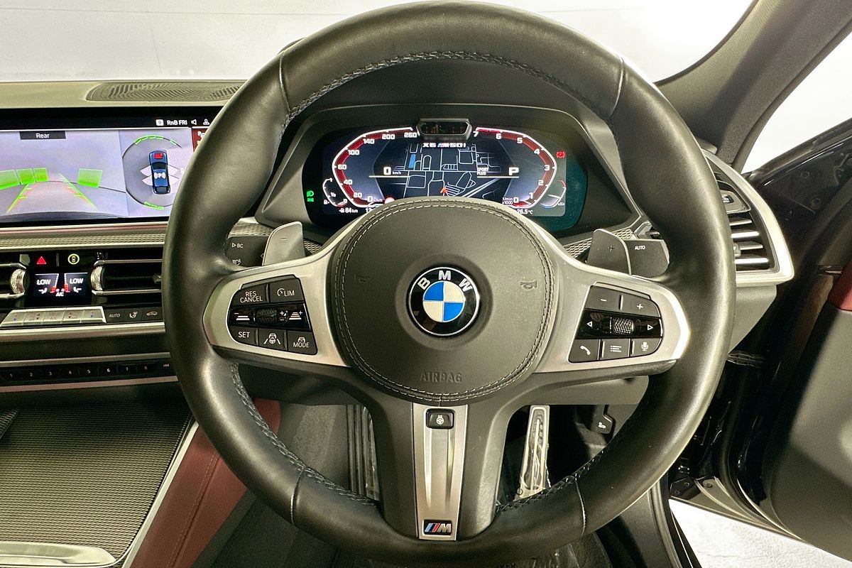 2020 BMW X6 M50i G06