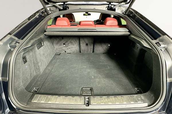 2020 BMW X6 M50i G06