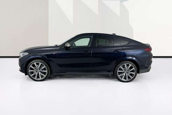 2020 BMW X6 M50i G06