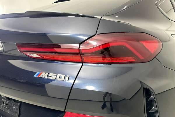 2020 BMW X6 M50i G06