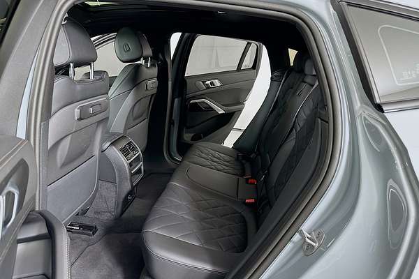 2024 BMW X6 xDrive30d M Sport G06 LCI