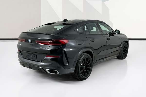 2022 BMW X6 xDRIVE30d M SPORT G06