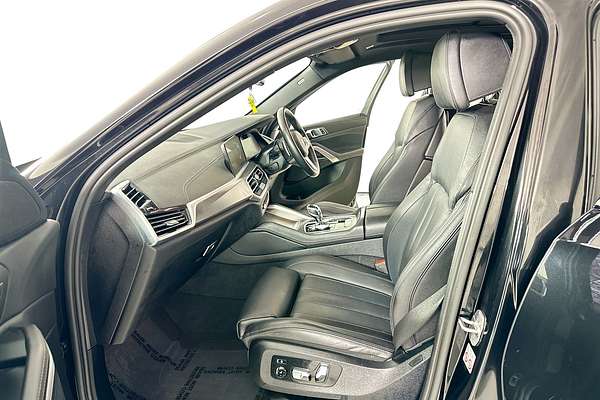 2022 BMW X6 xDRIVE30d M SPORT G06