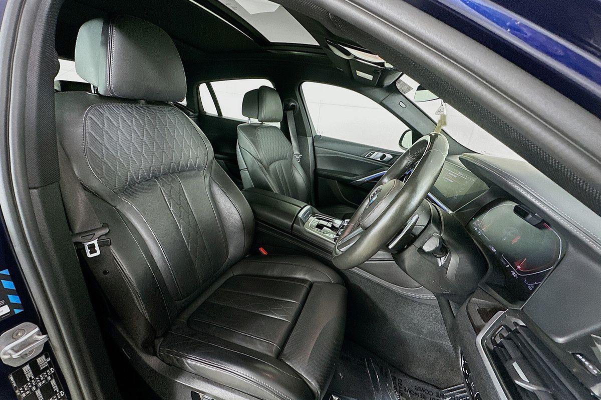 2020 BMW X6 xDRIVE30d M SPORT G06