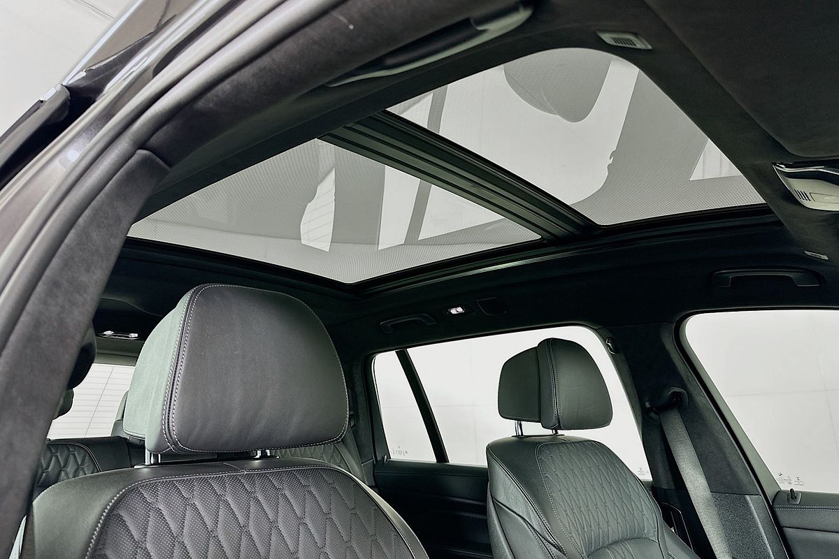 2020 BMW X7 xDRIVE30d G07