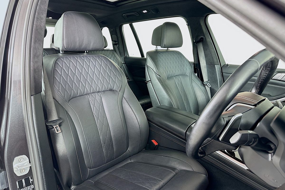 2020 BMW X7 xDRIVE30d G07