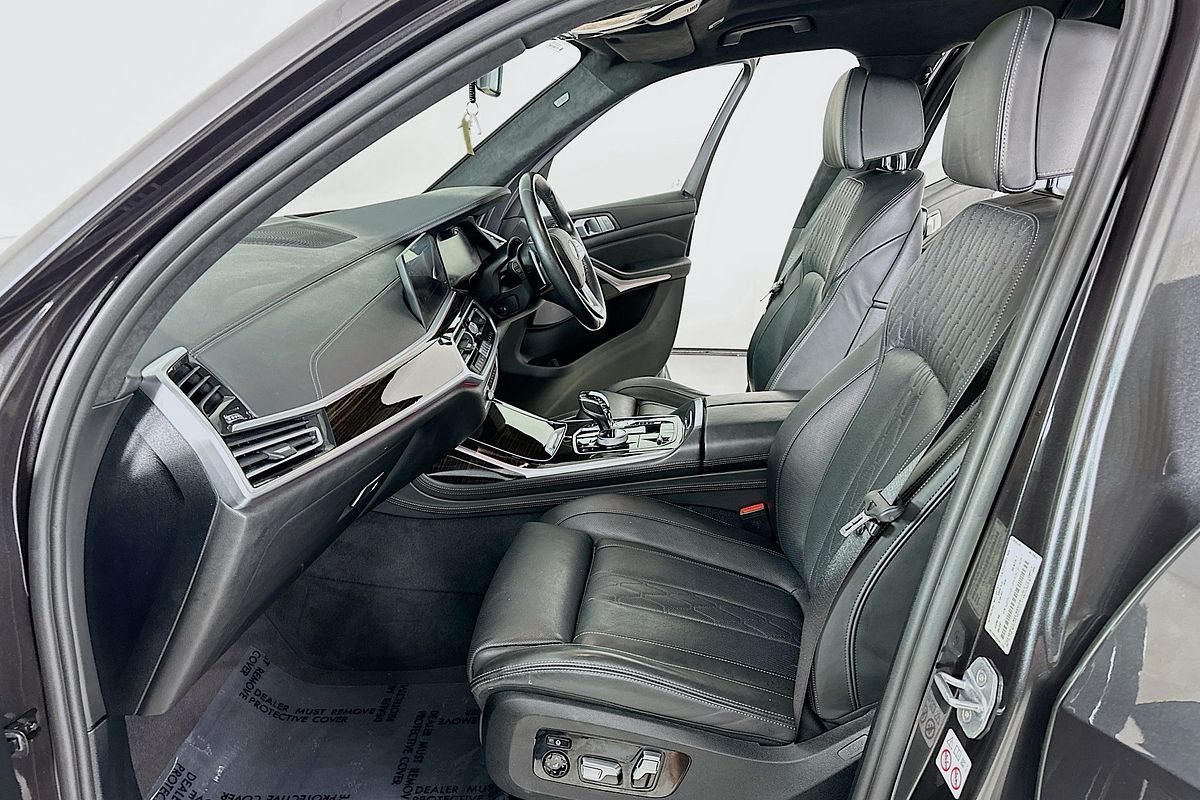 2020 BMW X7 xDRIVE30d G07